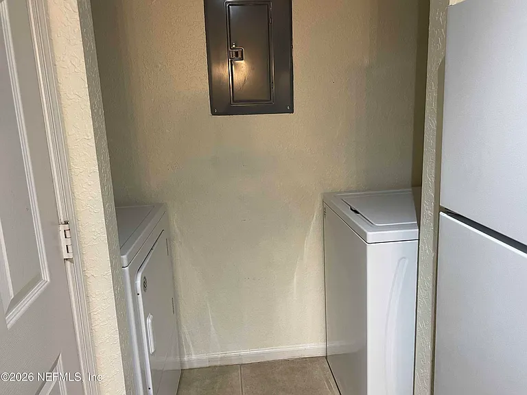 805 Boardwalk Dr #523 — Photo 10