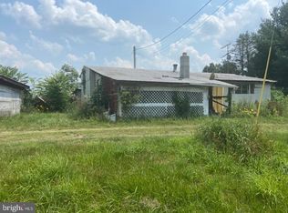 6101 Spring Garden Ln, Three Springs, PA 17264