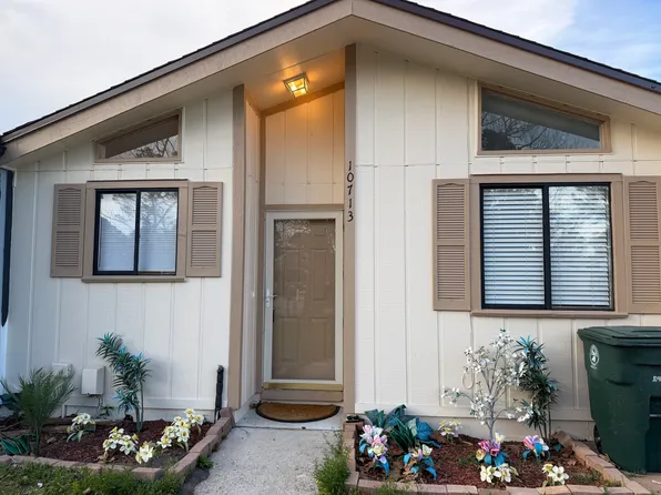 10713 Kusaie Dr S, Jacksonville, FL 32246