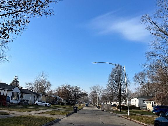 4th image of 31482 Fairchild St
