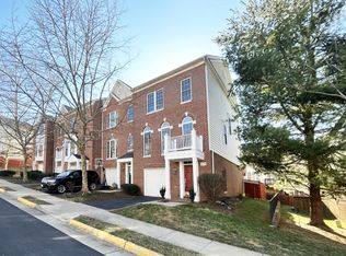 4000 Park Chase Dr, Fairfax, VA 22030
