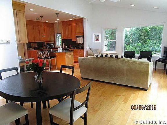 5th image of 80 Long Meadow Cir