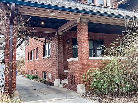 2nd image of 3602 Pacific St #3