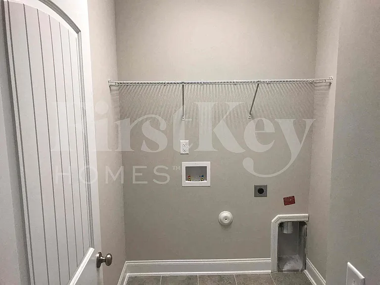 84 Waterpine Dr — Photo 10