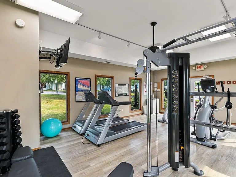 608 Wildflower Dr — Photo 11