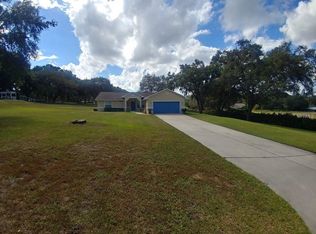 1010 Linda Glen Ave, Fruitland Park, FL 34731