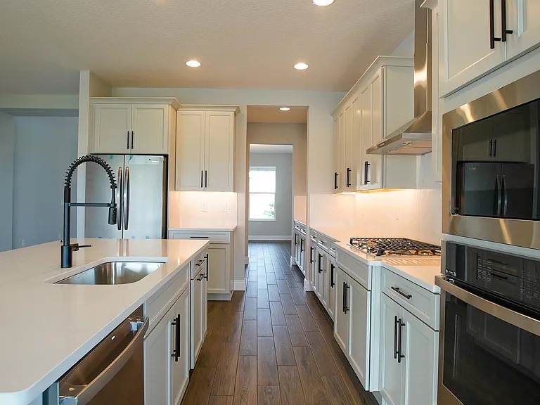 12182 Eastmoor Dr — Photo 29
