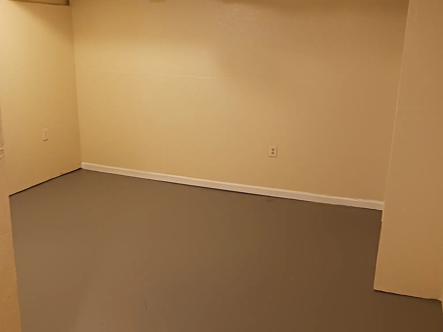 4 bed, 2.5 bath, 1400 sqft, $1,600 — Photo 2