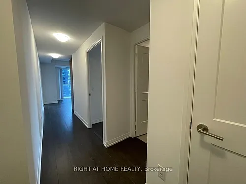 28 Widmer St #2828 Photo 1