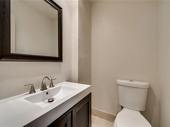 5th image of 6705 Del Norte Ln