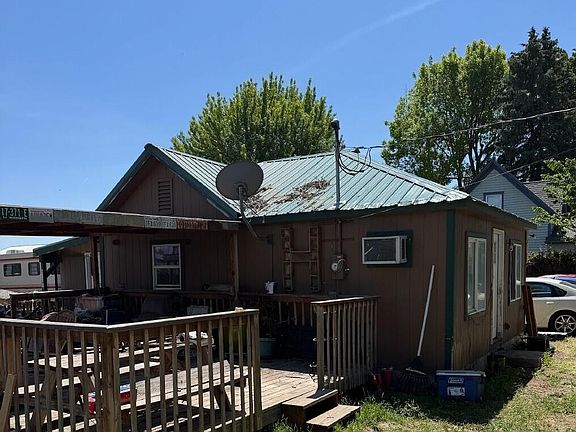4th image of 371 Hall Rd