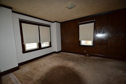 4th image of 5346 Hunter Ave