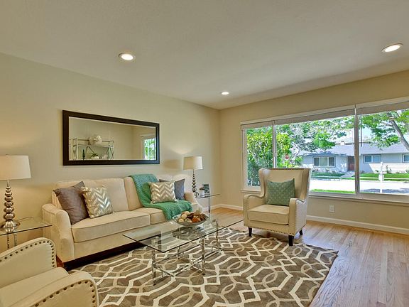 5th image of 6378 Ivy Ln