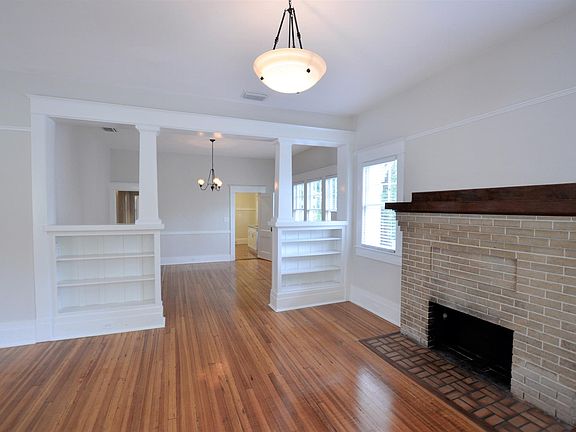 4th image of 1703 W Richardson Pl