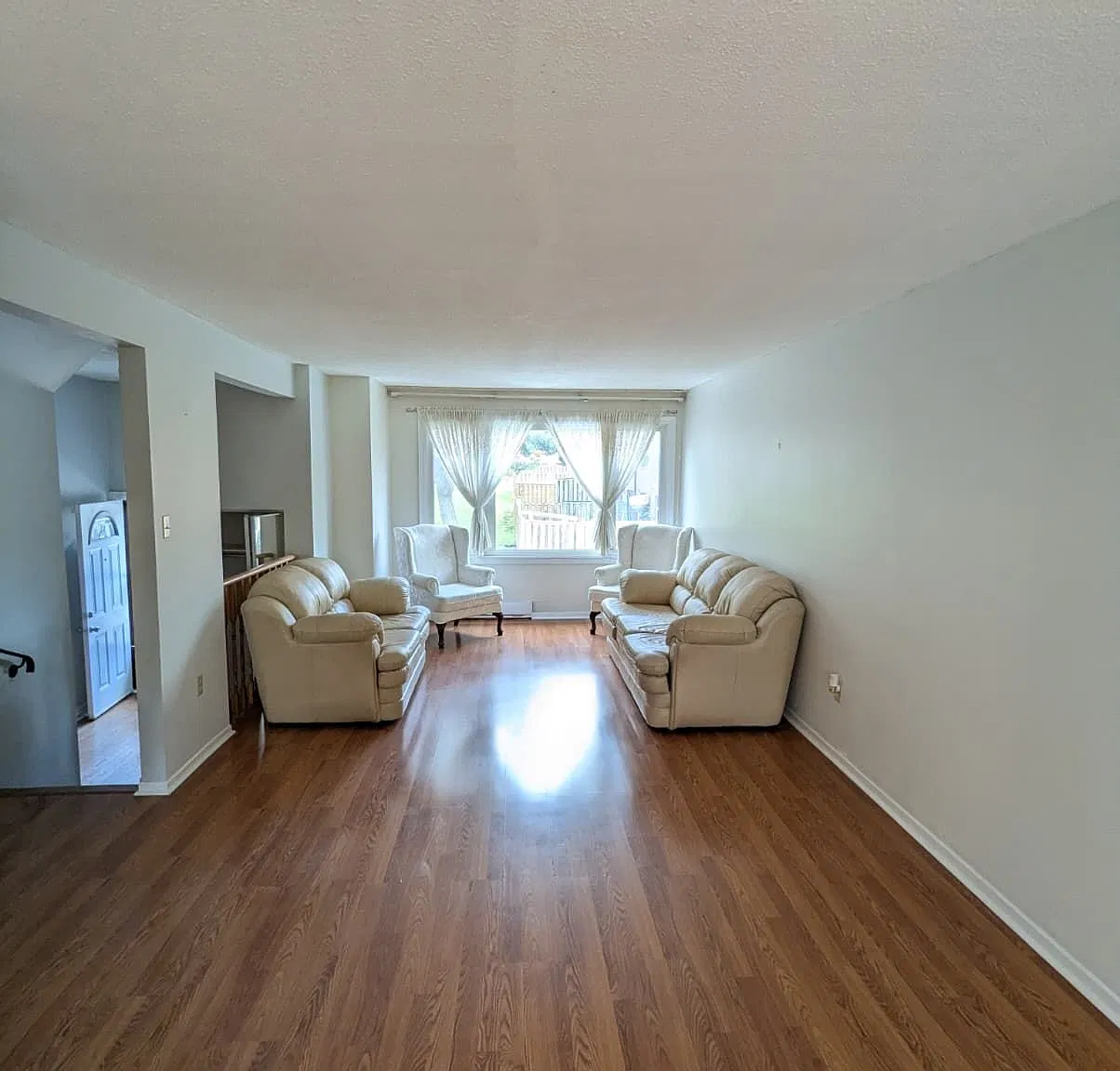 3 bed, $2,700 — Photo 4