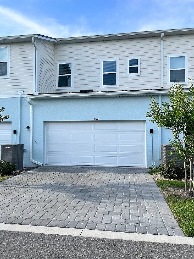 Building Photo - 4208 Sadler Rd #1