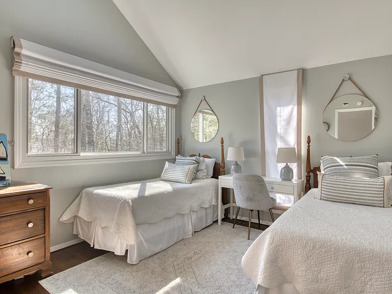 52 Settlers Landing Ln — Photo 9