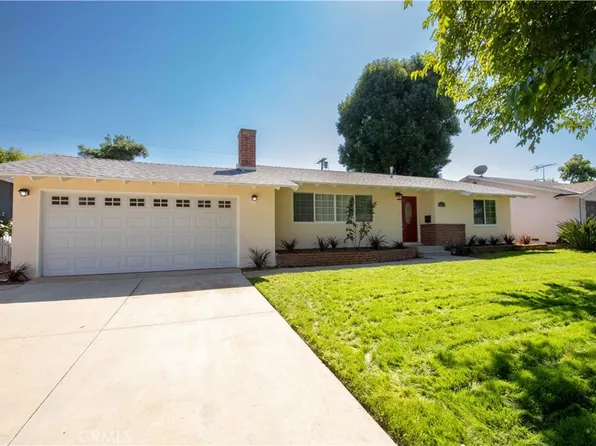 8436 Remmet Ave, Canoga Park, CA 91304