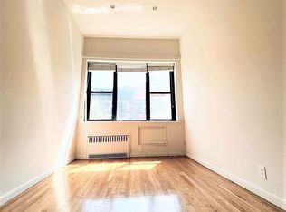 27 W 71st St #4AA, New York, NY 10023