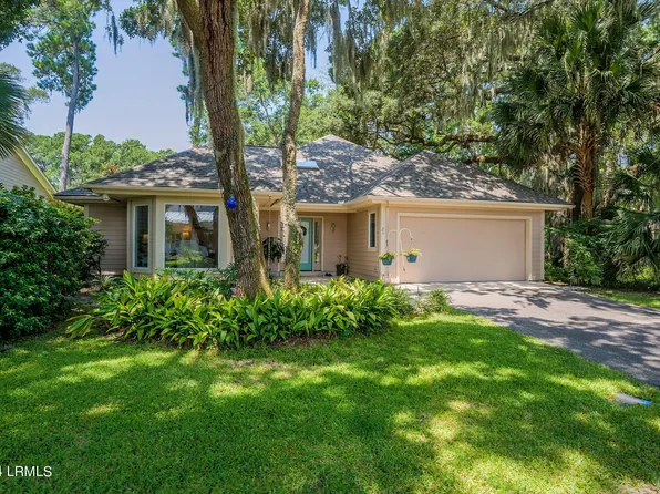 236 Locust Fence Rd, Saint Helena Island, SC 29920