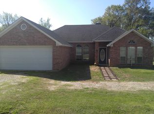 20502 Tomahawk Dr, Chandler, TX 75758