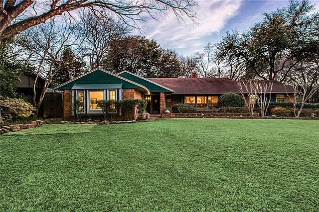 1st image of 10552 Somerton Dr