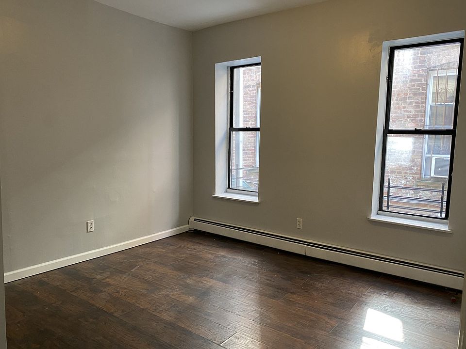 2nd image of 580 Georgia Ave APT 1A