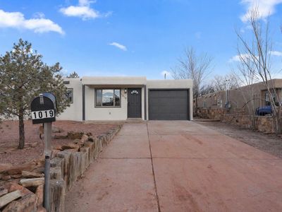 1019 Santa Clara Dr, Santa Fe, NM, 87507