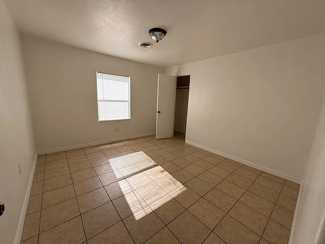 2076 N Kepler Rd — Photo 9