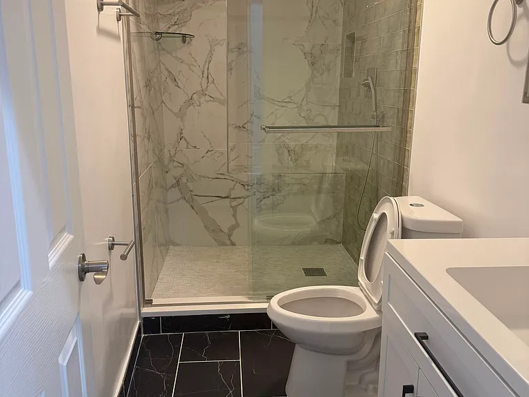 5549 N Lincoln Ave #3 — Photo 16