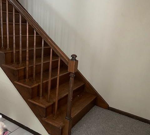 Entry way - steps to upstairs