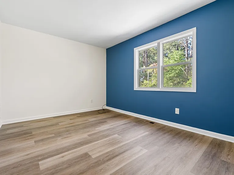 2509 Stadium Dr — Photo 23