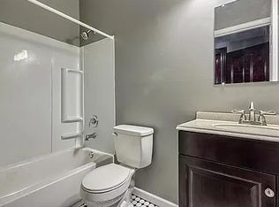 1421 N Market St, Saint Louis, MO 63106