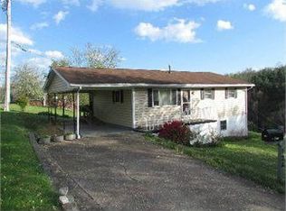 124 Powell St, Spencer, WV 25276