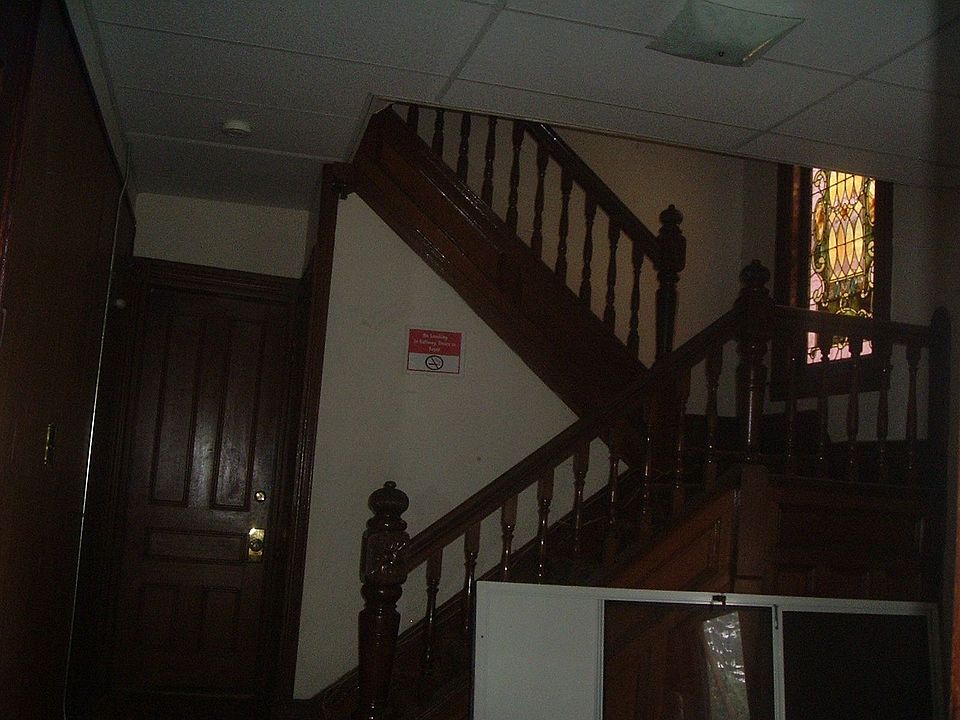 2nd image of 33 Fairfield Ave
