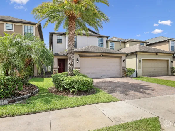 2724 Garden Falls Dr, Brandon, FL 33511