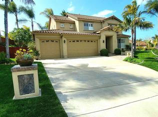 7937 Grado El Tupelo, Carlsbad, CA 92009
