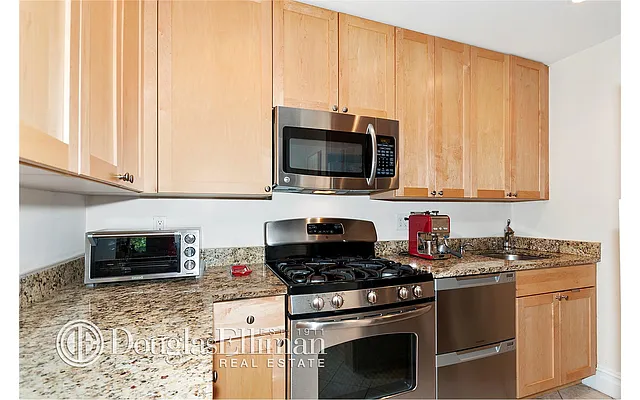 Sold by Douglas Elliman | media 13