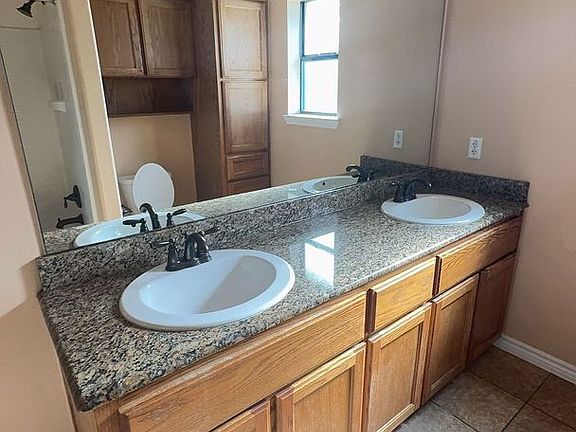 5th image of 5003 Autumn Valley Dr