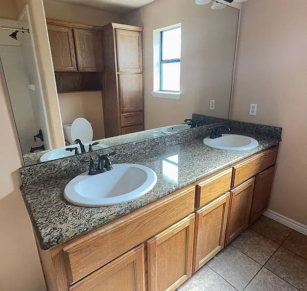 5001 Autumn Valley Dr — Photo 5