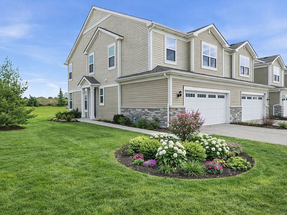 1st image of 1040 Moraine Dr