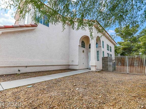 5th image of 1321 Olvera Way