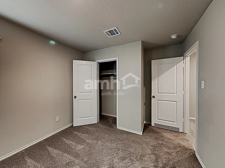 10603 Varmus Dr — Photo 16