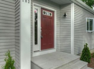 703 Rocky Hill Rd, Plymouth, MA 02360