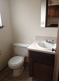 3rd image of 1301 Boone St SE APT 13