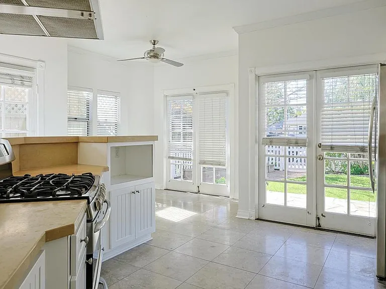 733 H Ave — Photo 30