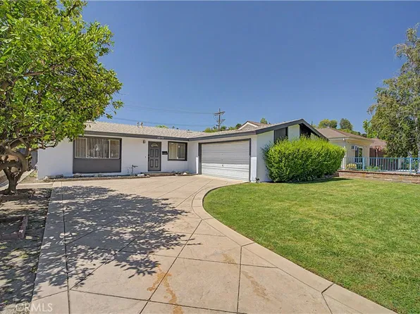 24378 Hartland St, West Hills, CA 91307