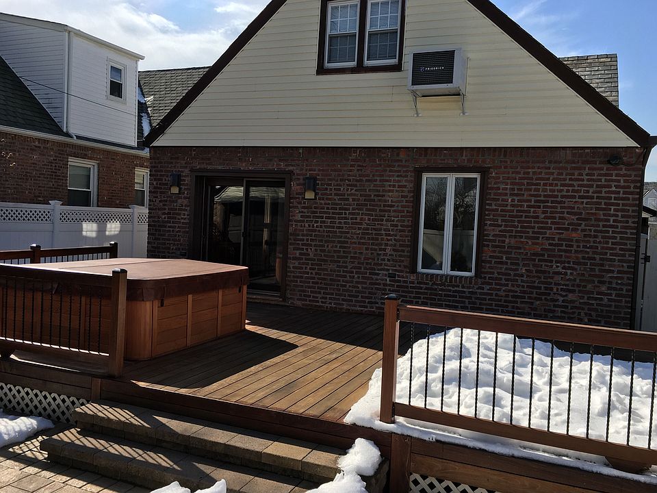 2nd image of 5339 214th St