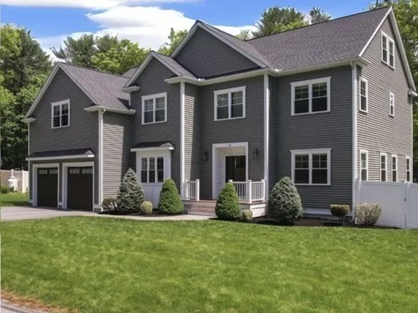 11 Liberty Ave, Burlington, MA 01803