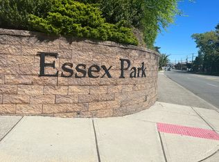 1203 Hamilton St, Belleville, NJ 07109
